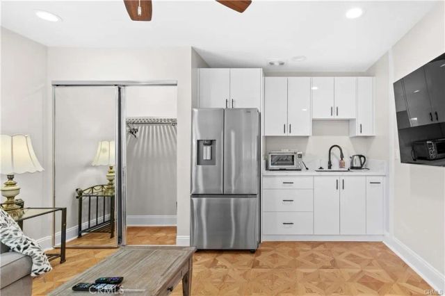 16577 Knollwood, Granada Hills, CA 91344