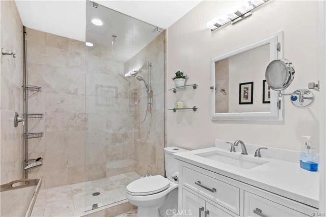 16577 Knollwood, Granada Hills, CA 91344