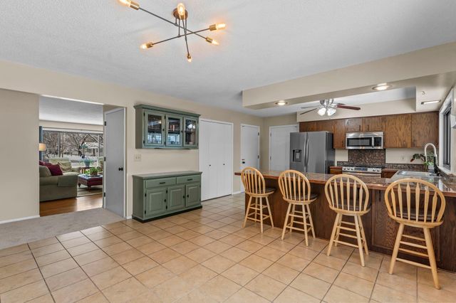 396 Thompson Avenue W, West Saint Paul, MN 55118