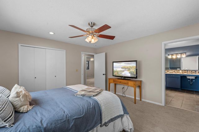 396 Thompson Avenue W, West Saint Paul, MN 55118