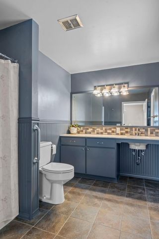 396 Thompson Avenue W, West Saint Paul, MN 55118