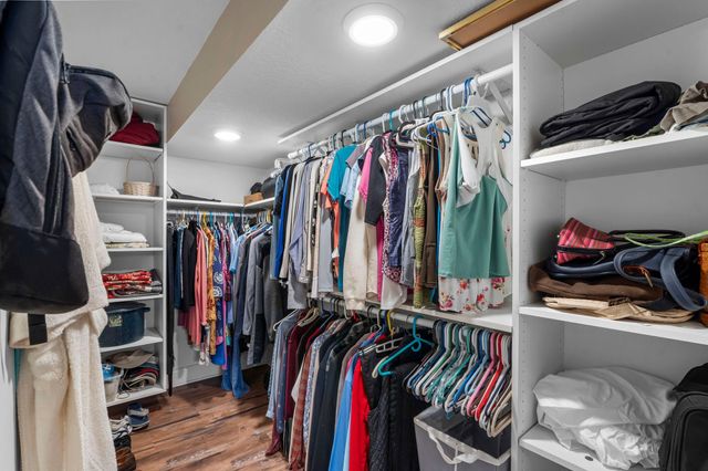 396 Thompson Avenue W, West Saint Paul, MN 55118