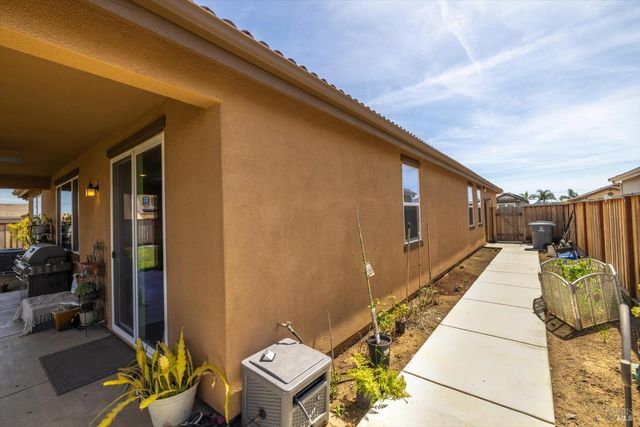 805 Broadfork Cir, Vacaville, CA 95687