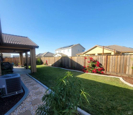 805 Broadfork Cir, Vacaville, CA 95687