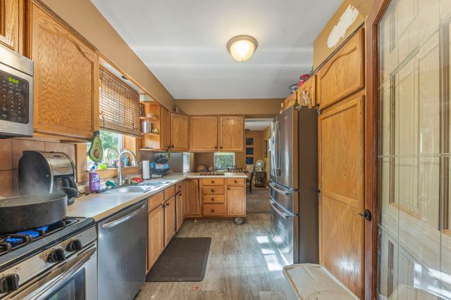 9047 S 50th Avenue, Oak Lawn, IL 60453