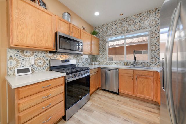 1012 Casa Maria Road NE, Albuquerque, NM 87113