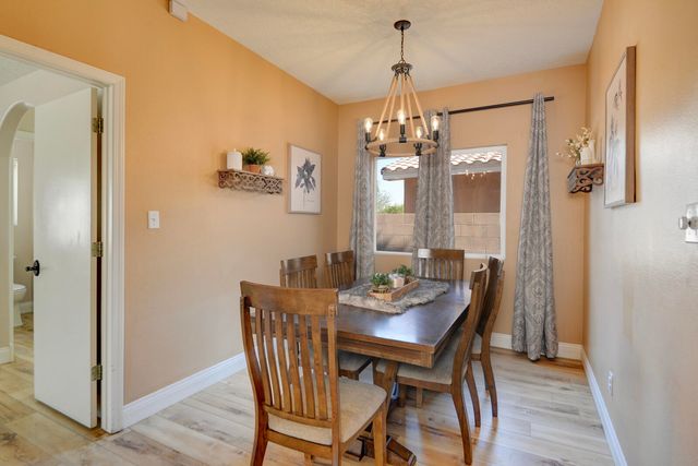 1012 Casa Maria Road NE, Albuquerque, NM 87113