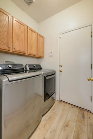 1012 Casa Maria Road NE, Albuquerque, NM 87113