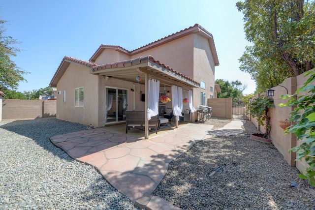 1012 Casa Maria Road NE, Albuquerque, NM 87113