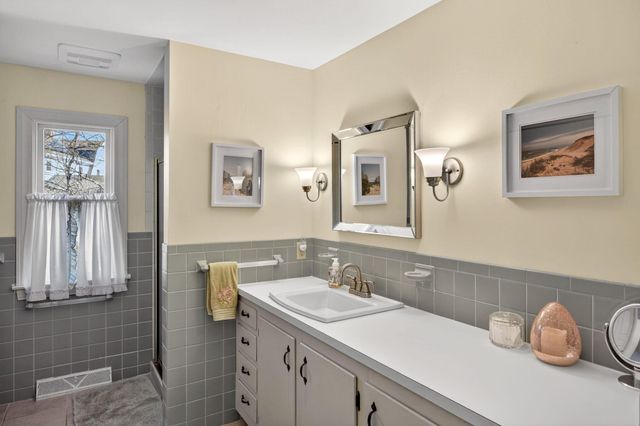 17 Barberry Lane, Brewster, MA 02631