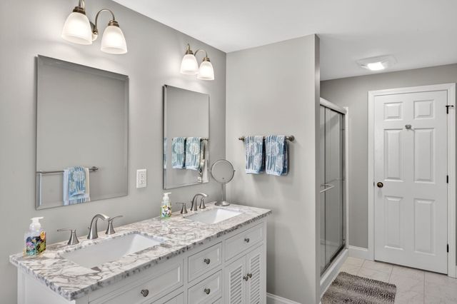 17 Barberry Lane, Brewster, MA 02631