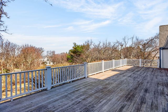 17 Barberry Lane, Brewster, MA 02631