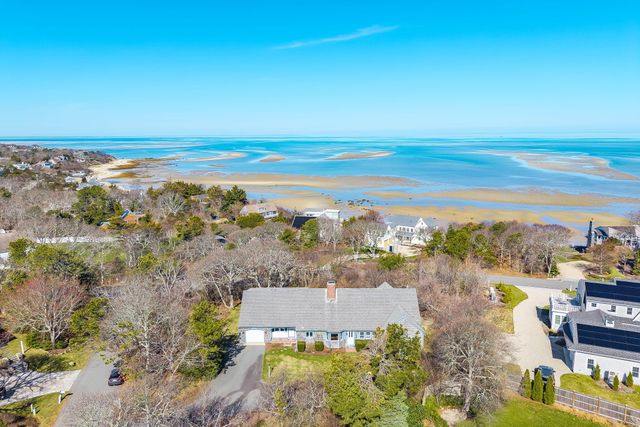 17 Barberry Lane, Brewster, MA 02631