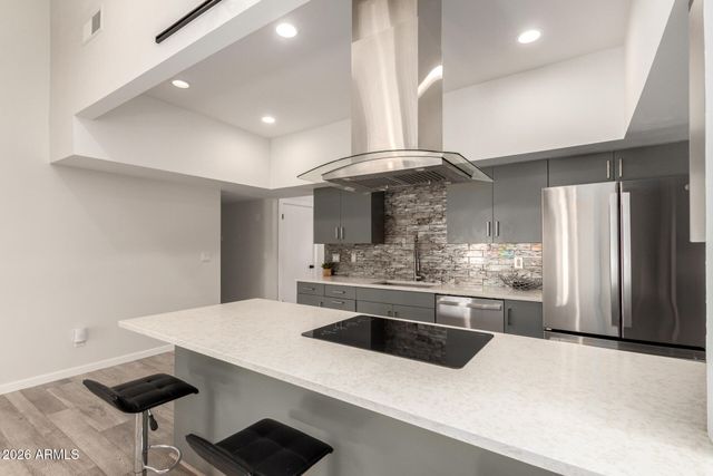 330 W CARDENO Circle, Litchfield Park, AZ 85340