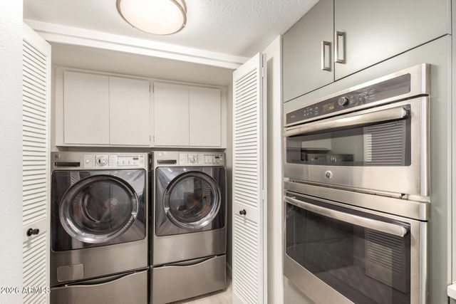 330 W CARDENO Circle, Litchfield Park, AZ 85340