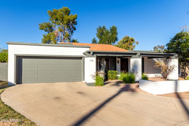 330 W CARDENO Circle, Litchfield Park, AZ 85340