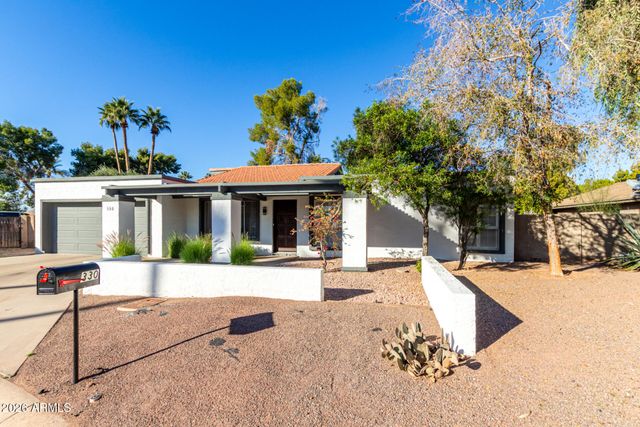 330 W CARDENO Circle, Litchfield Park, AZ 85340