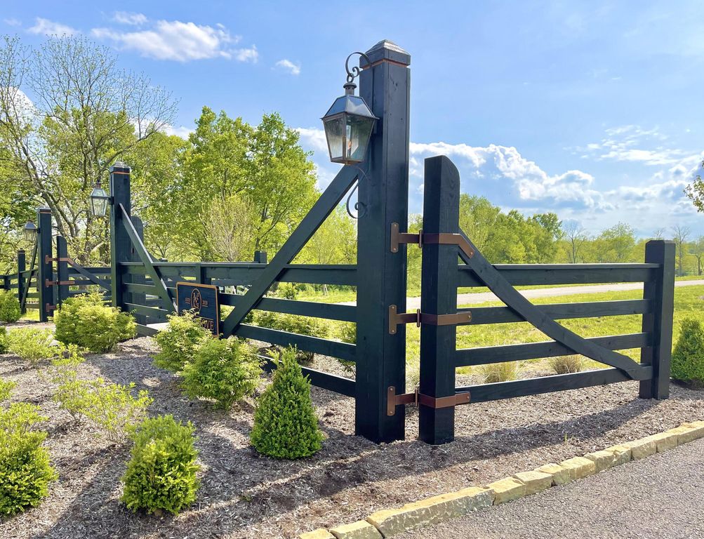 104 Doe Valley Road, Nicholasville, KY 40356