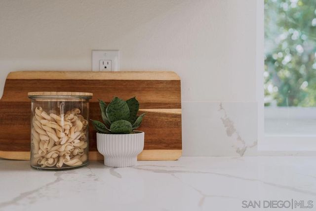 17340 Caminito Canasto, San Diego, CA 92127