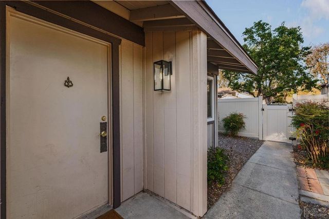 17340 Caminito Canasto, San Diego, CA 92127