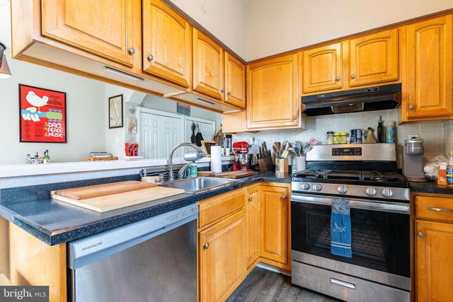 551 LEVERINGTON AVE, Philadelphia, PA 19128