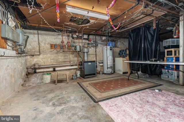 551 LEVERINGTON AVE, Philadelphia, PA 19128