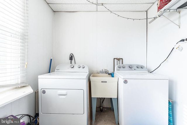 551 LEVERINGTON AVE, Philadelphia, PA 19128