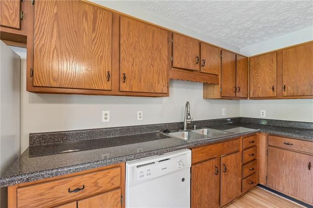 388 Oak Harbor Trail, Marietta, GA 30066
