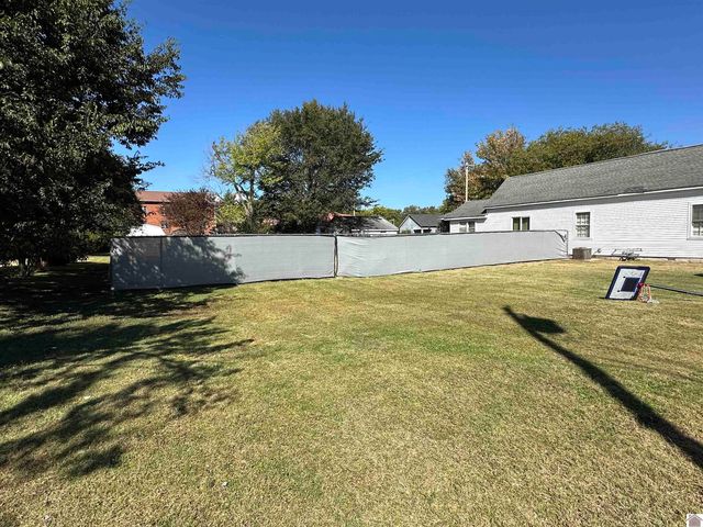 303 ASHBROOK STREET, Paducah, KY 42003