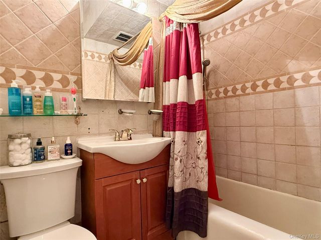 6434 102nd Street 9Z, Rego Park, NY 11374