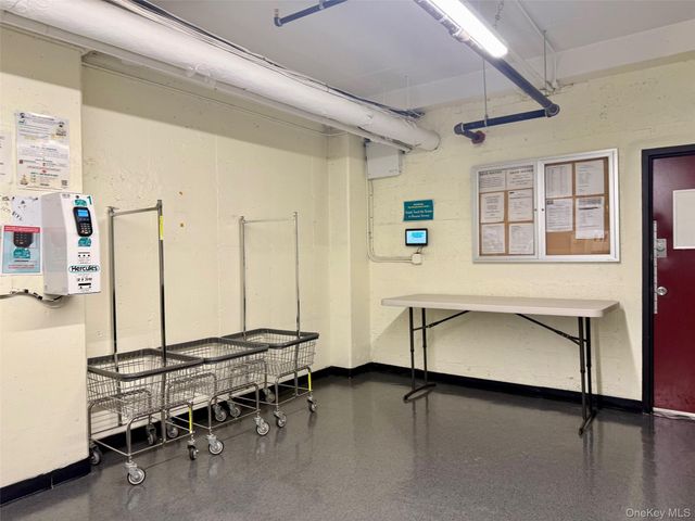 6434 102nd Street 9Z, Rego Park, NY 11374