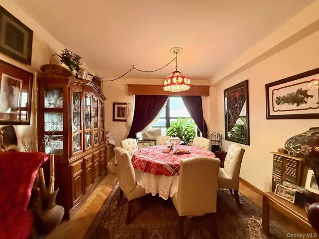 6434 102nd Street 9Z, Rego Park, NY 11374