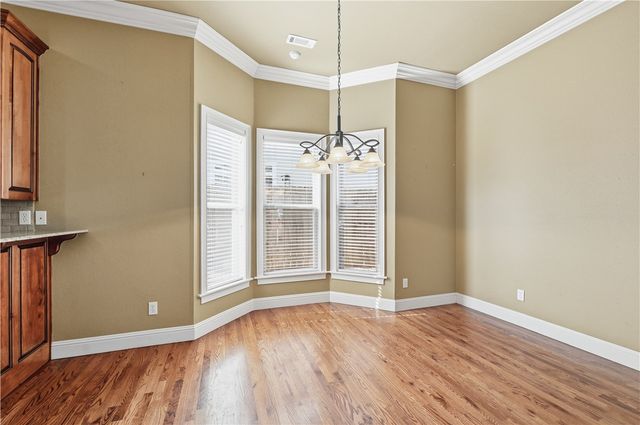 1644 Cypress Lane, Fayetteville, AR 72703