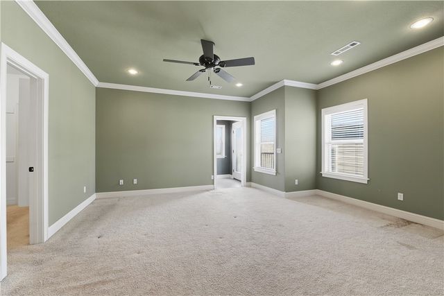 1644 Cypress Lane, Fayetteville, AR 72703