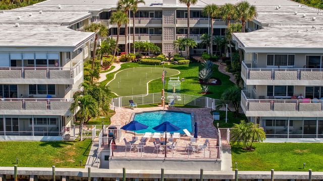 1198 Hillsboro Mile 302, Hillsboro Beach, FL 33062