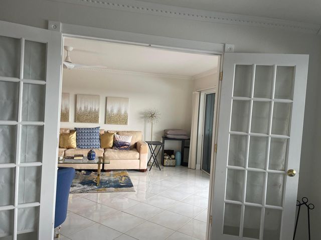 1198 Hillsboro Mile 302, Hillsboro Beach, FL 33062