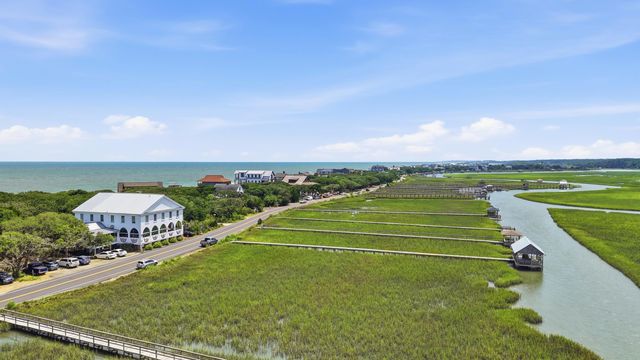 59 Hook Dr., Pawleys Island, SC 29585