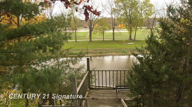 766 S Main Street, Chesaning, MI 48616