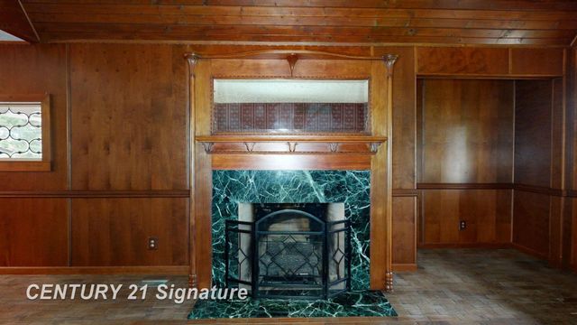 766 S Main Street, Chesaning, MI 48616