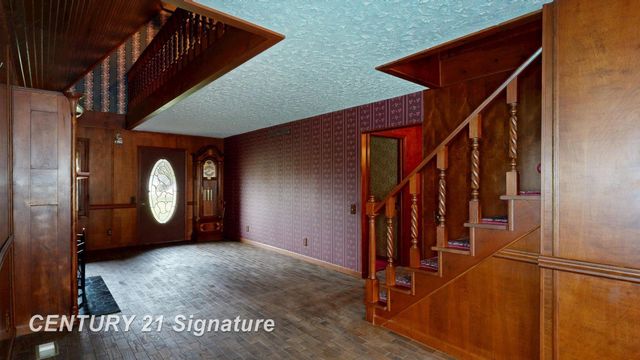 766 S Main Street, Chesaning, MI 48616