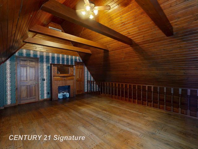 766 S Main Street, Chesaning, MI 48616