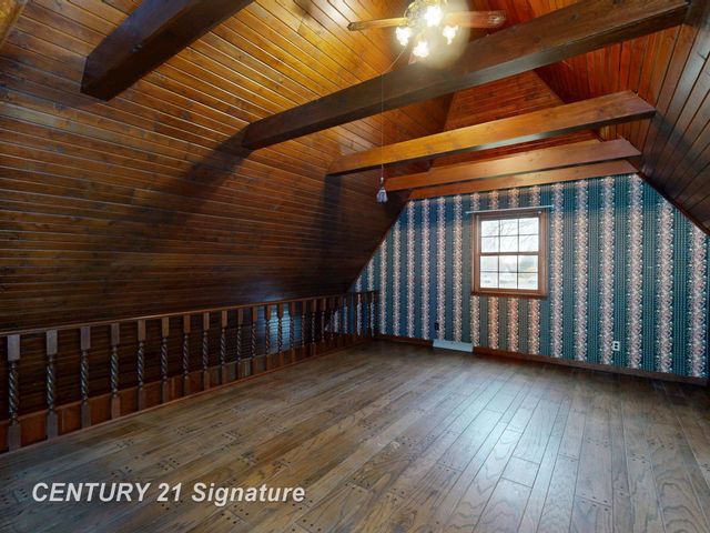 766 S Main Street, Chesaning, MI 48616