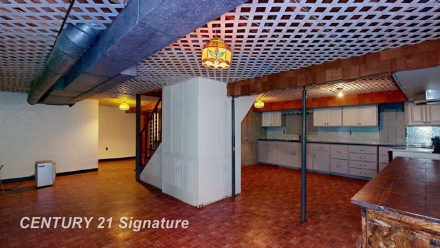 766 S Main Street, Chesaning, MI 48616