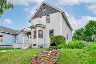 2225 S Woodward STREET #2227, Milwaukee, WI 53207