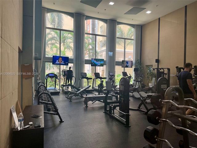 17100 N Bay Rd 1318, Sunny Isles Beach, FL 33160