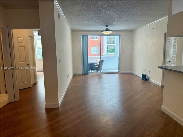17100 N Bay Rd 1318, Sunny Isles Beach, FL 33160