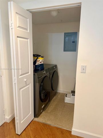 17100 N Bay Rd 1318, Sunny Isles Beach, FL 33160