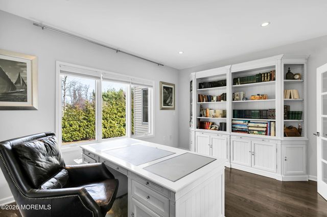 2 Capo Drive, Marlboro, NJ 07746