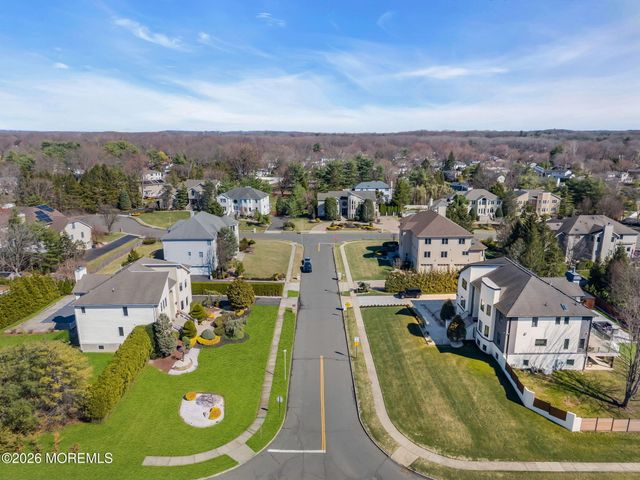 2 Capo Drive, Marlboro, NJ 07746