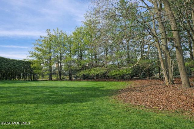 2 Capo Drive, Marlboro, NJ 07746